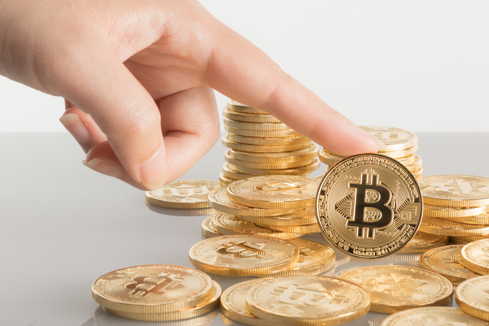 ビットコイン　100円　10年前に買ってたら